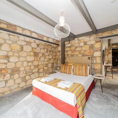 Amazing Flat Near Hadrians Gate Antalya